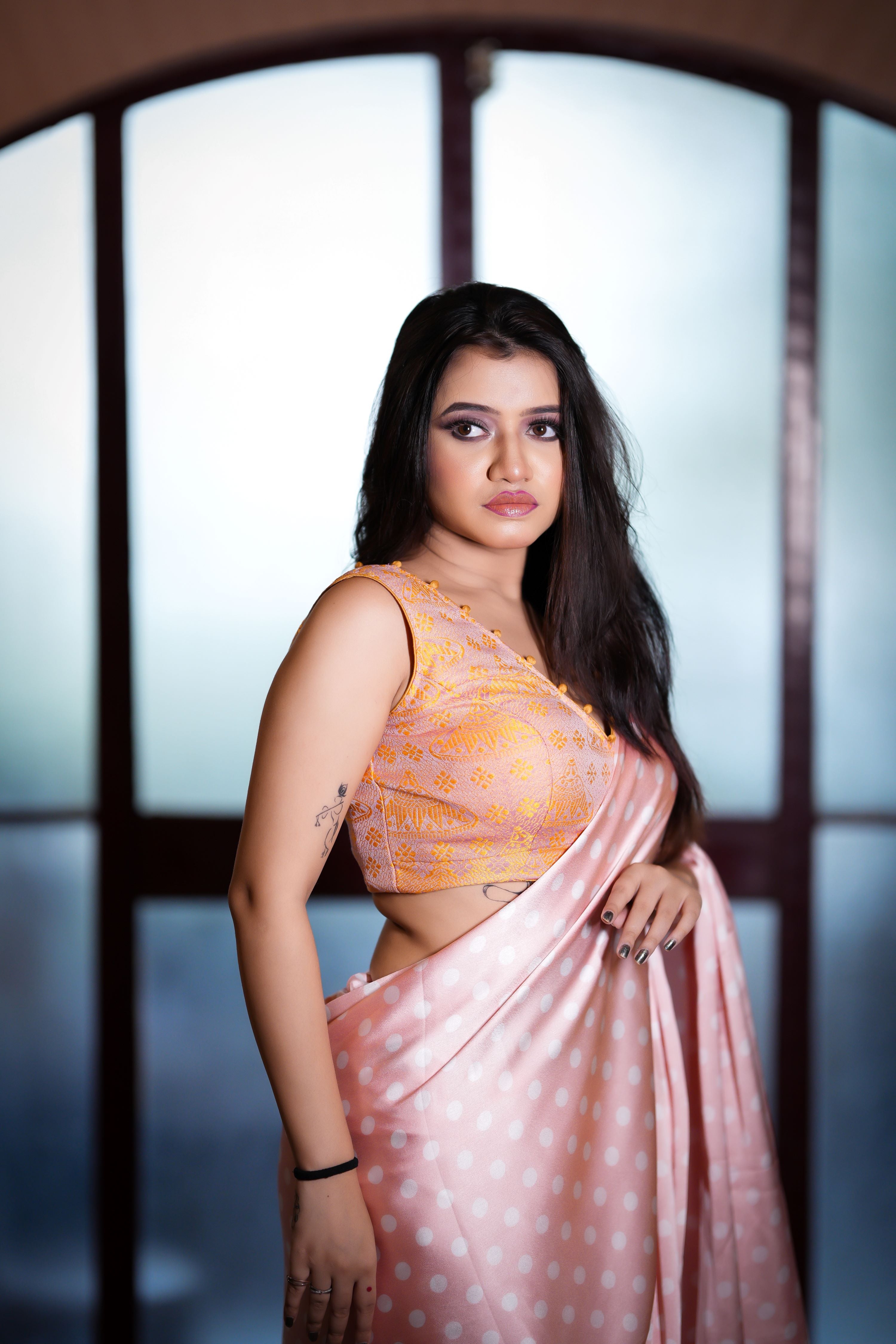 ASSAMESE JAPI DESIGNED V- NECK SLEEVELESS BLOUSE